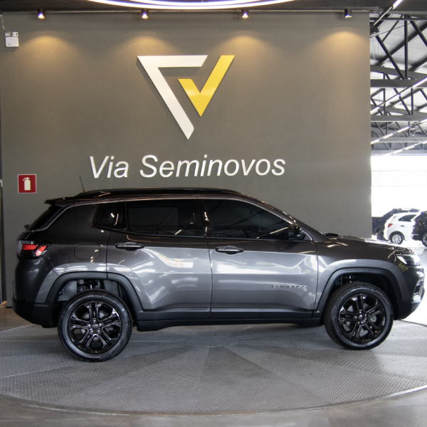 JEEP COMPASS LONG. TD 350 2.0 4x4 Diesel Aut. - Image 6