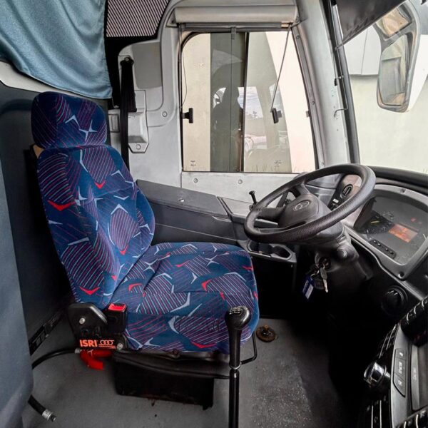 M.BENZ/NEOBUS ROAD R - Image 9