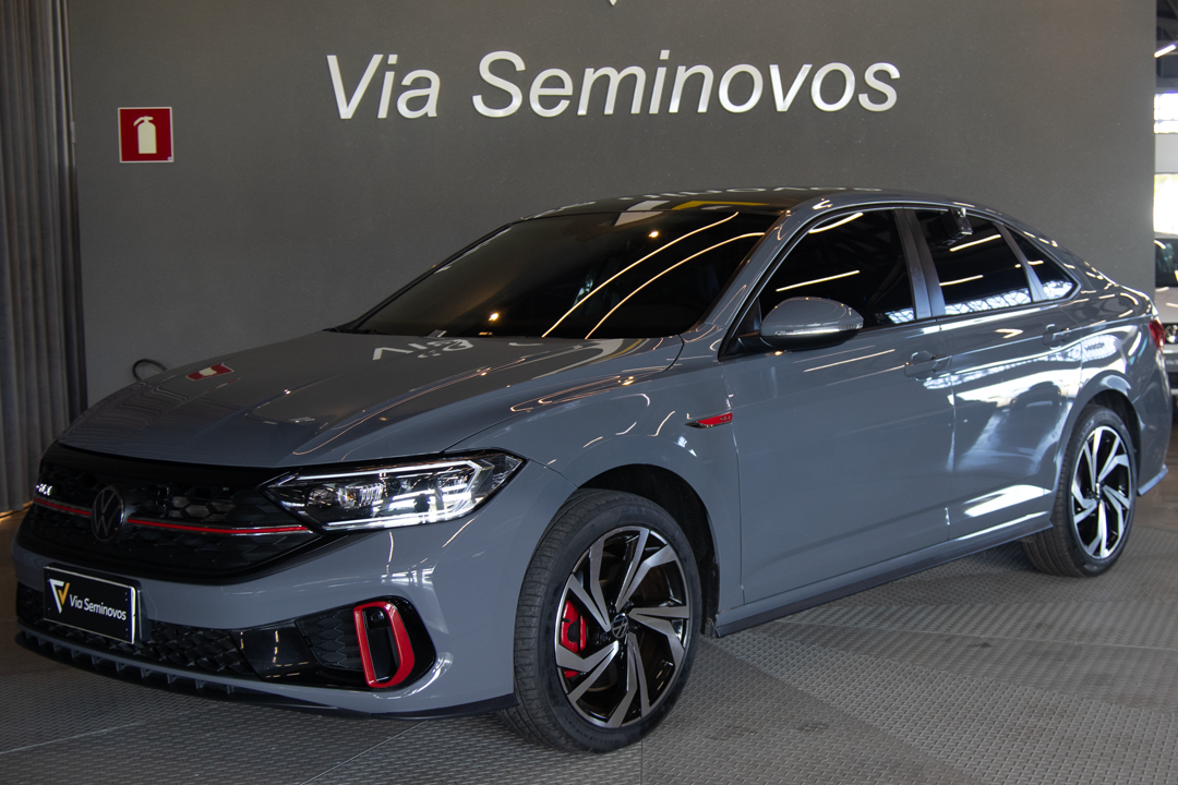 VOLKSWAGEN JETTA GLI 350 TSI 2.0 16V 4p Aut.