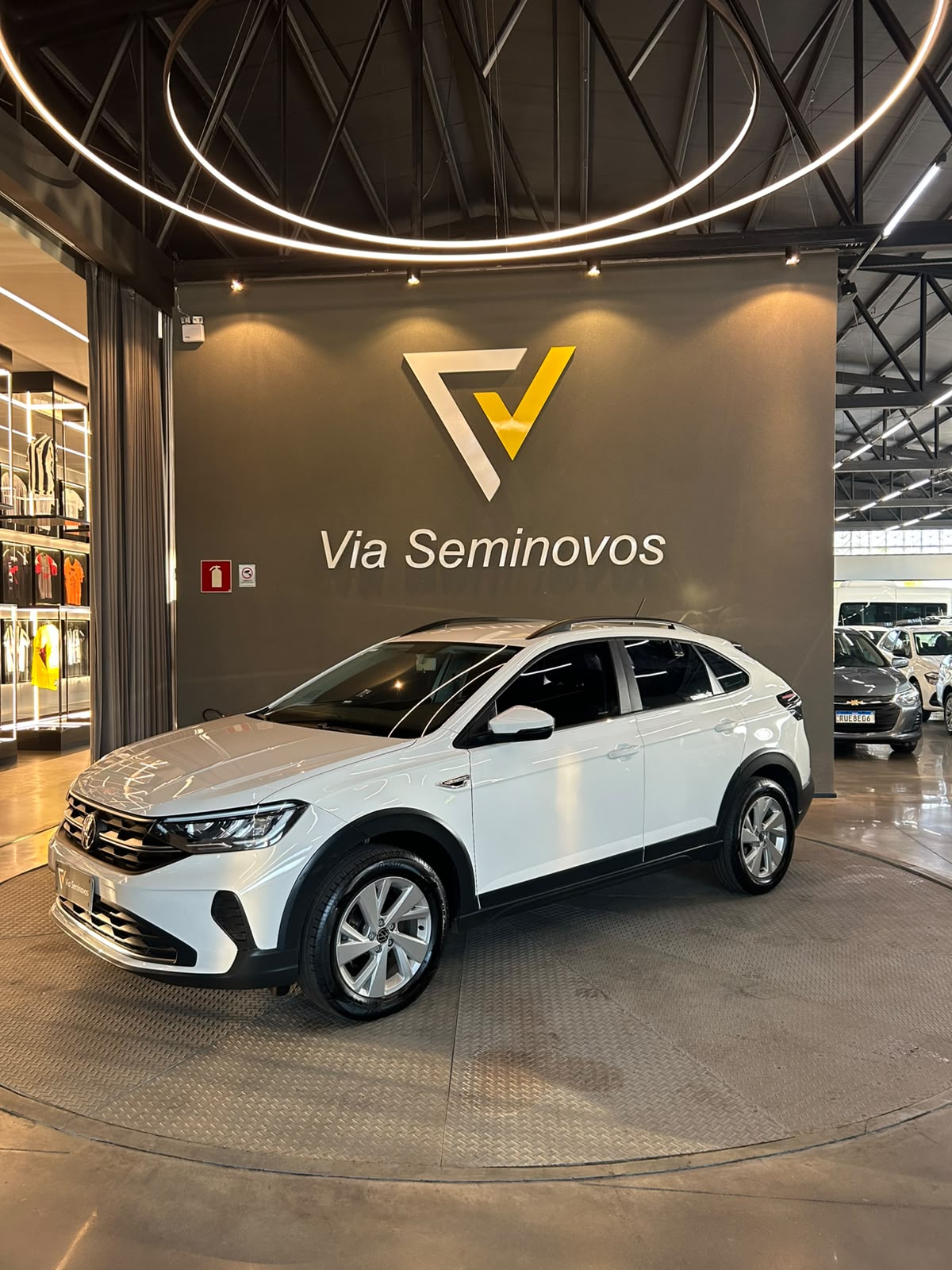 VOLKSWAGEN Nivus Comfortline 1.0 200 TSI Flex Aut